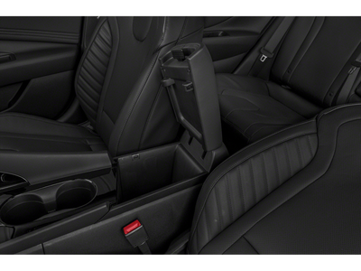 2022 Hyundai Elantra Limited IVT