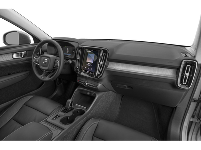 2023 Volvo XC40 B5 AWD Plus Bright Theme