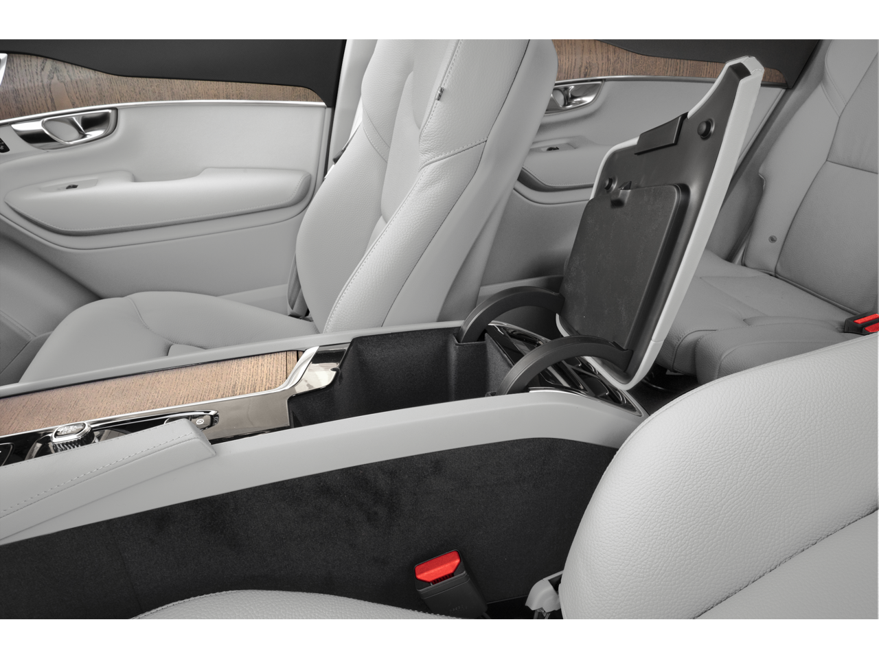 2025 Volvo XC90 B6 AWD Ultra 7-Seater