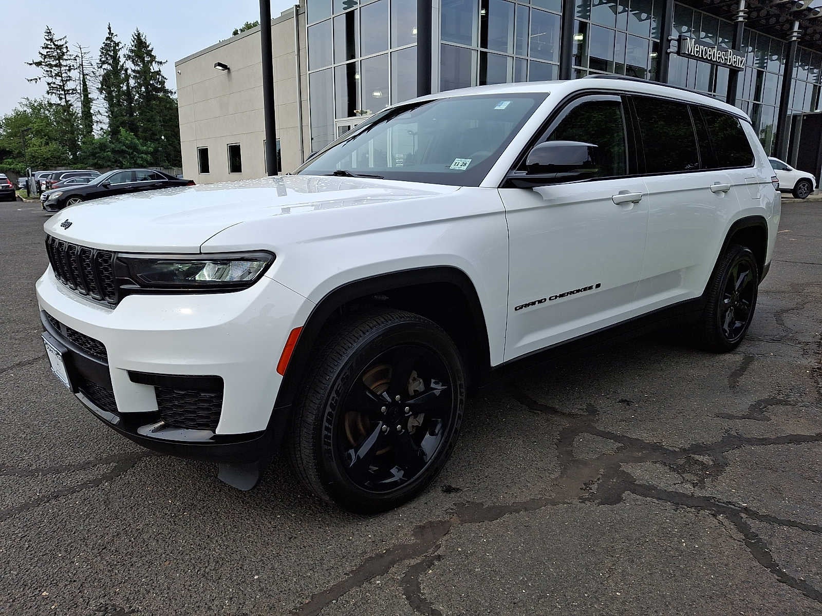 2023 Jeep Grand Cherokee L Altitude 4x4