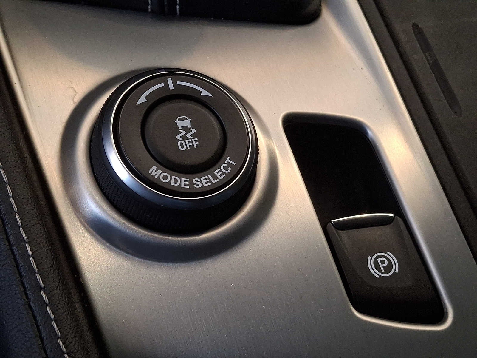 2015 Chevrolet Corvette 2dr Z06 Cpe w/2LZ