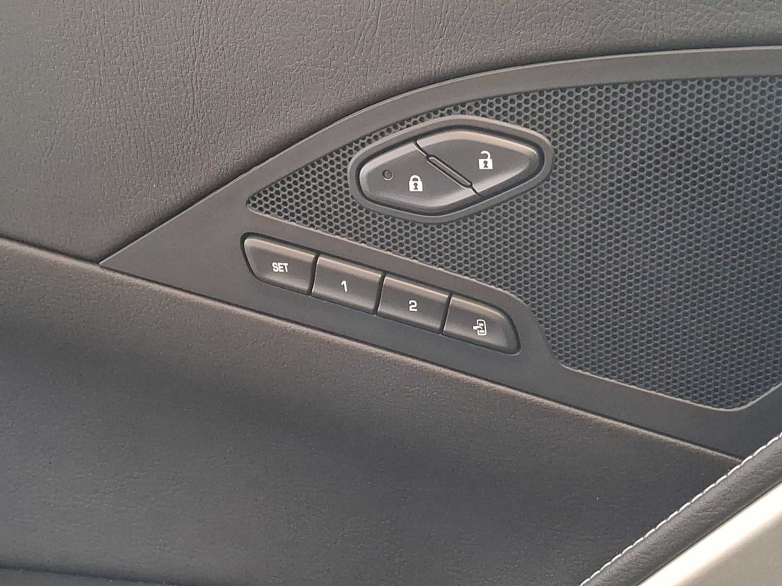 2015 Chevrolet Corvette 2dr Z06 Cpe w/2LZ