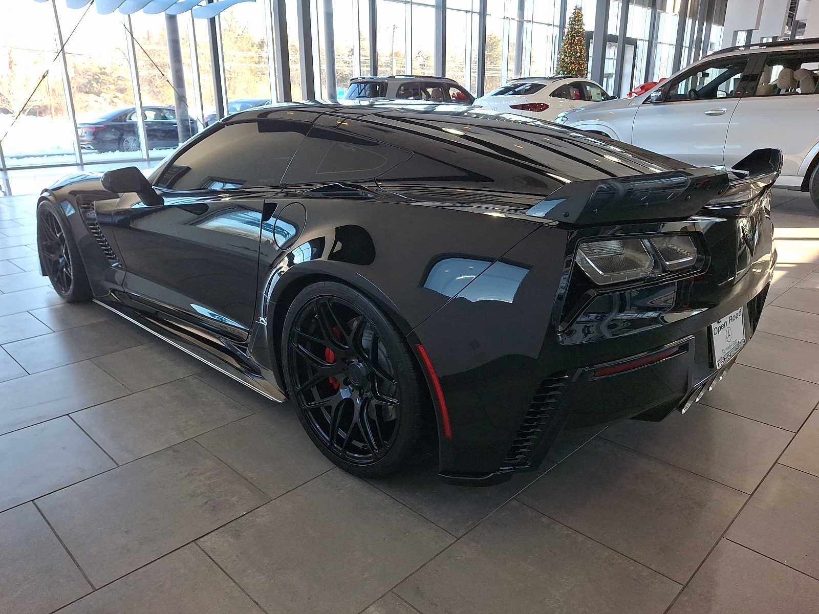 2015 Chevrolet Corvette 2dr Z06 Cpe w/2LZ