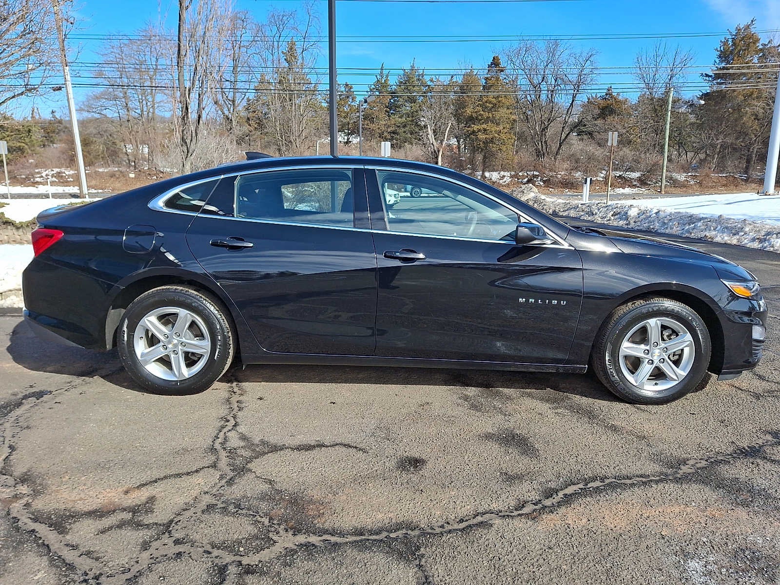 2022 Chevrolet Malibu 4dr Sdn LS w/1LS