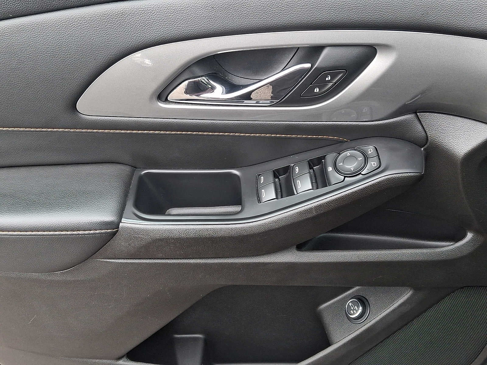 2021 Chevrolet Traverse AWD 4dr LT Cloth w/1LT