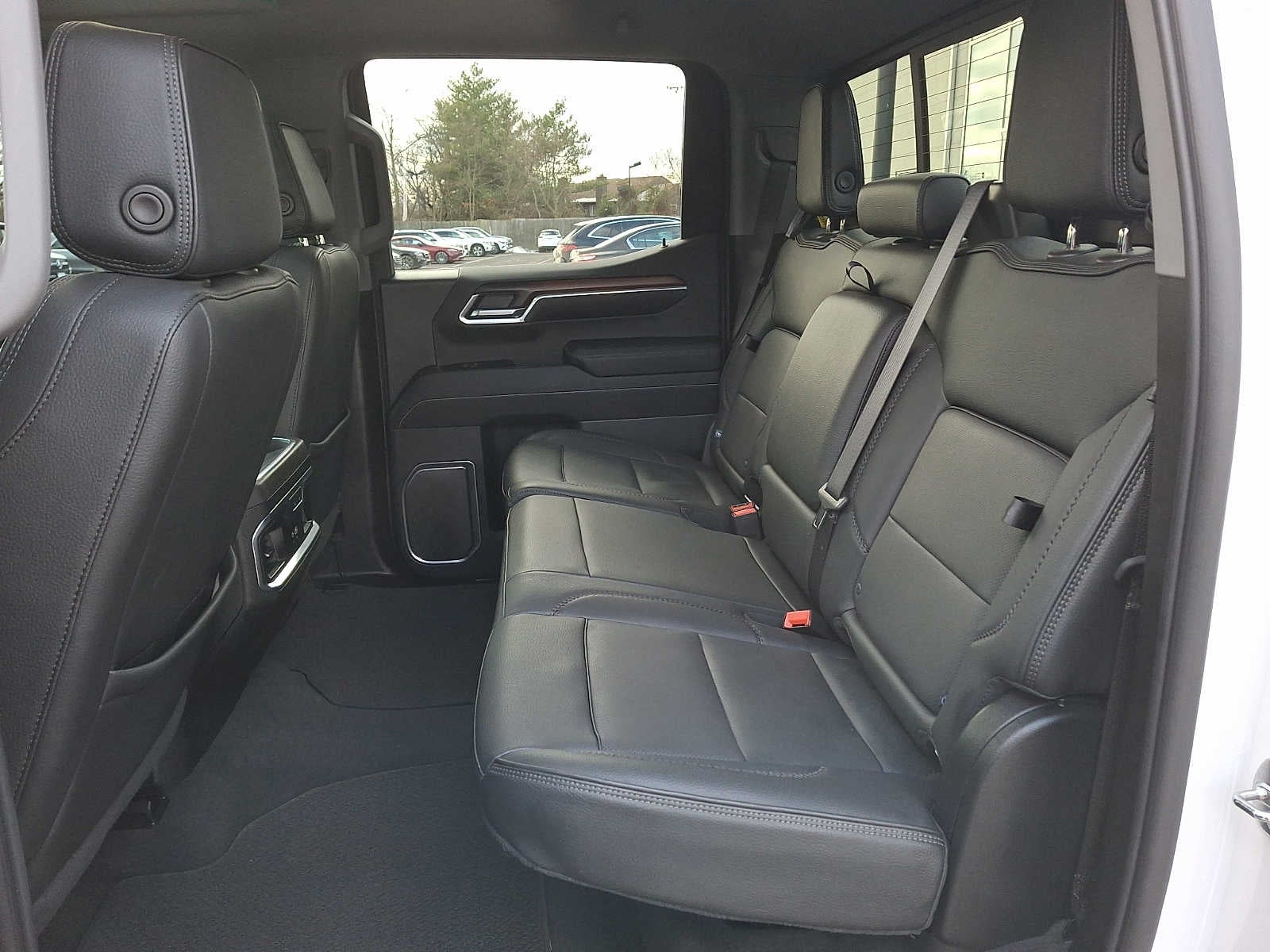 2024 GMC Sierra 1500 4WD Crew Cab 147 Denali