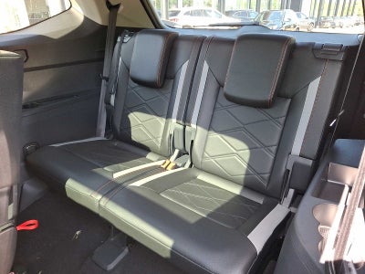 2025 Volkswagen Atlas 2.0T Peak Edition 4MOTION