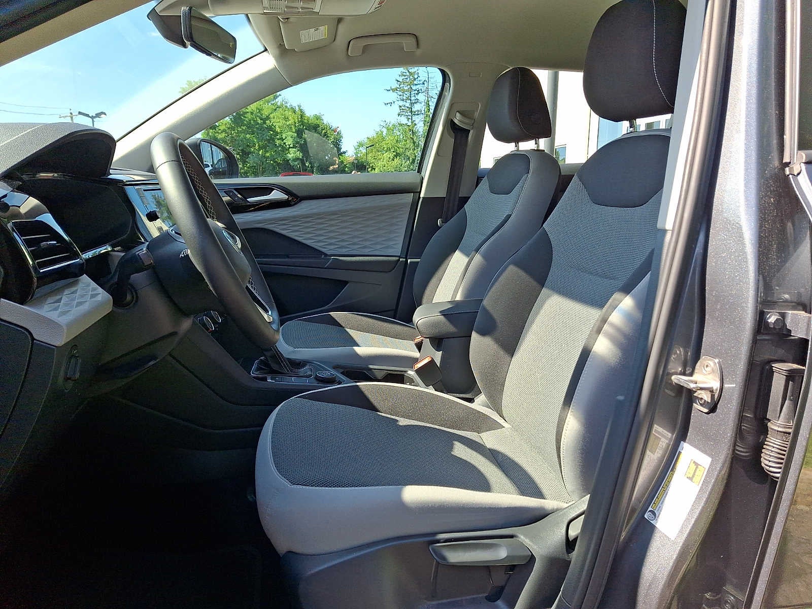 2023 Volkswagen Taos S 4MOTION