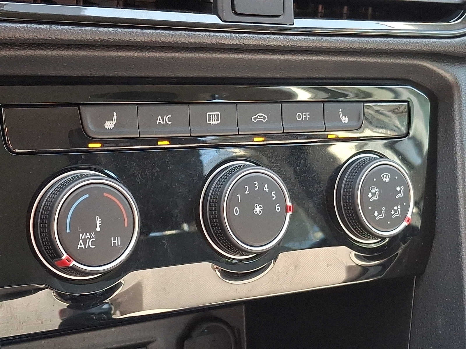 2023 Volkswagen Taos S 4MOTION