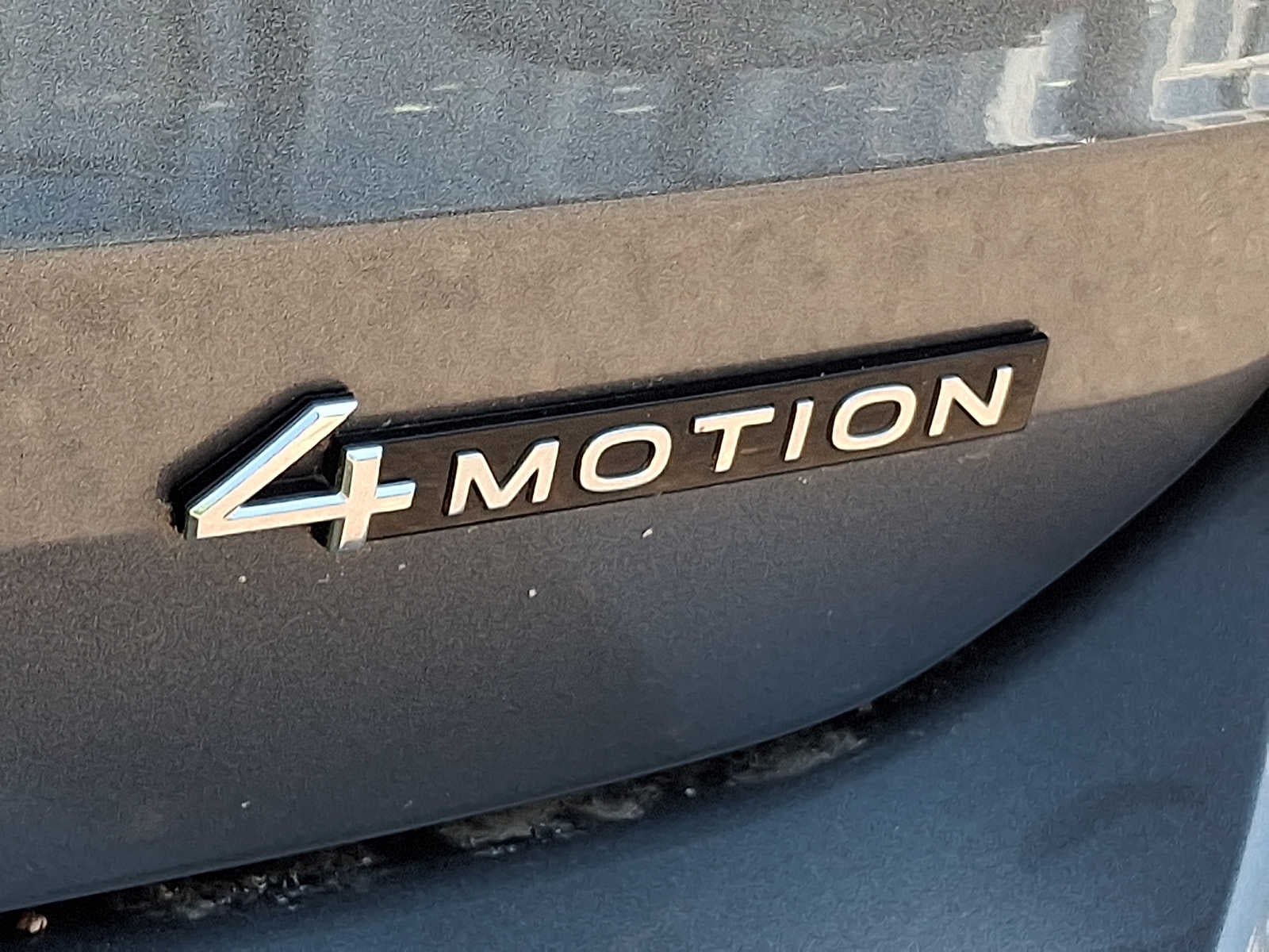 2023 Volkswagen Taos S 4MOTION