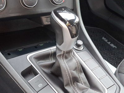 2024 Volkswagen Jetta Sport Auto