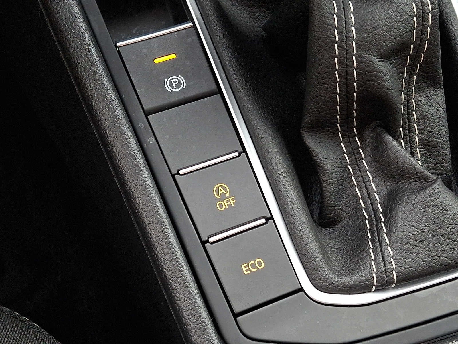 2024 Volkswagen Jetta Sport Auto