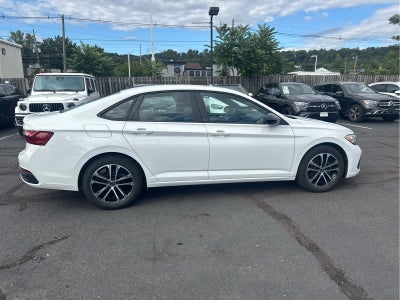 2024 Volkswagen Jetta Sport Auto