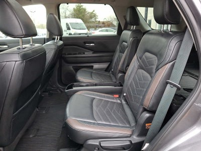 2022 Nissan Pathfinder Platinum 4WD