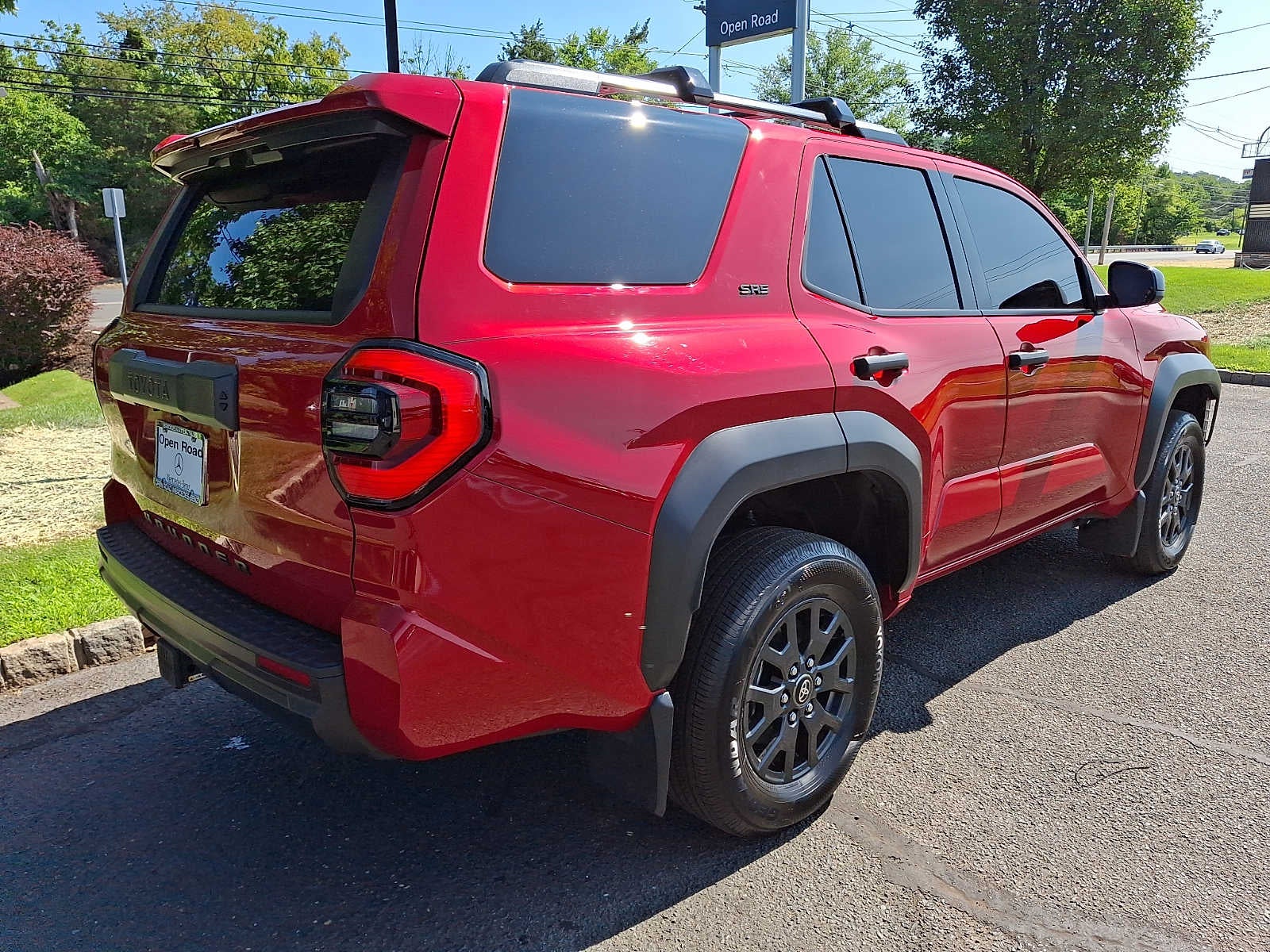 2025 Toyota 4Runner SR5 4WD