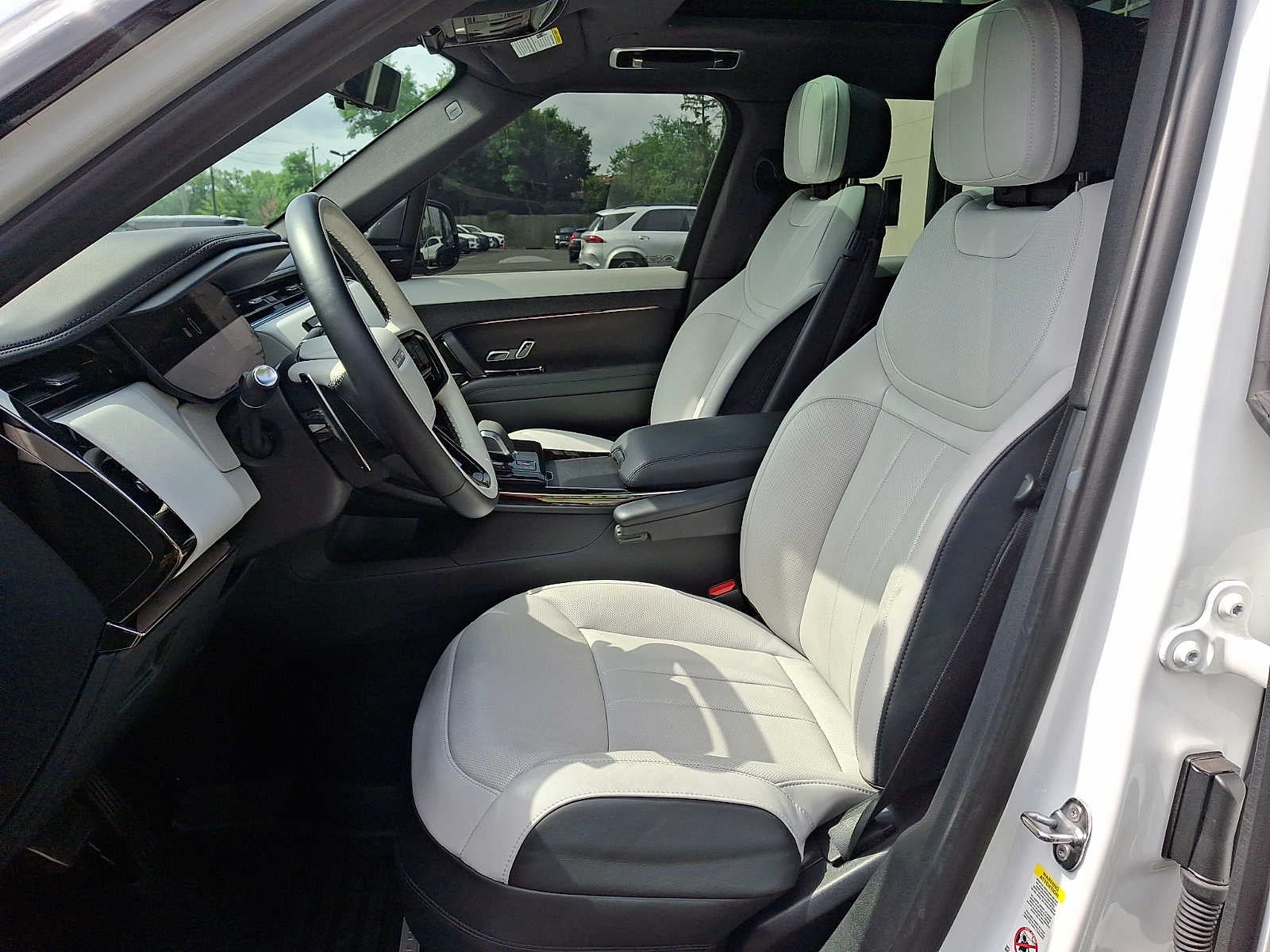 2024 Land Rover Range Rover Sport P400 Dynamic SE