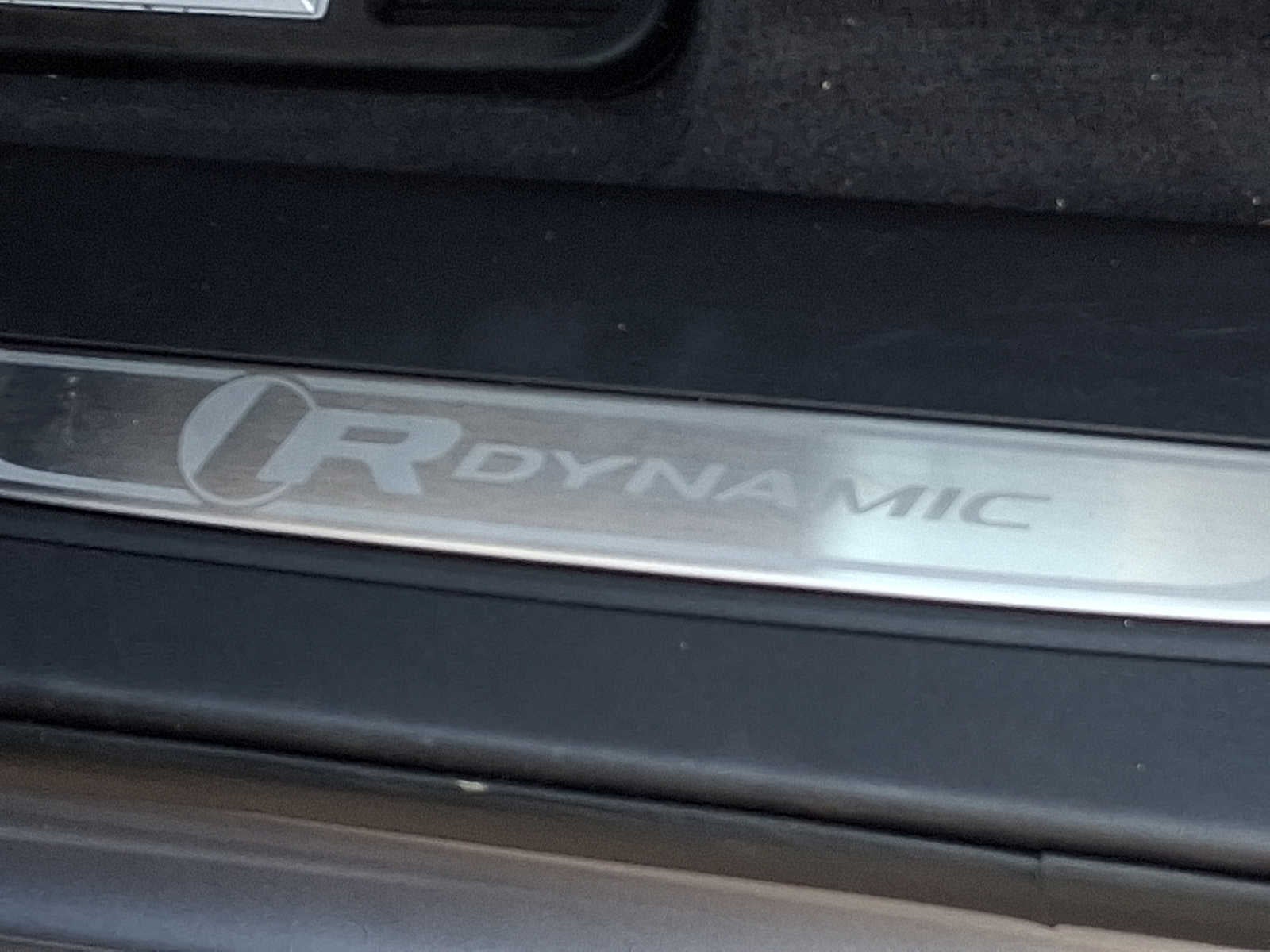 2023 Land Rover Range Rover Velar P250 R-Dynamic S