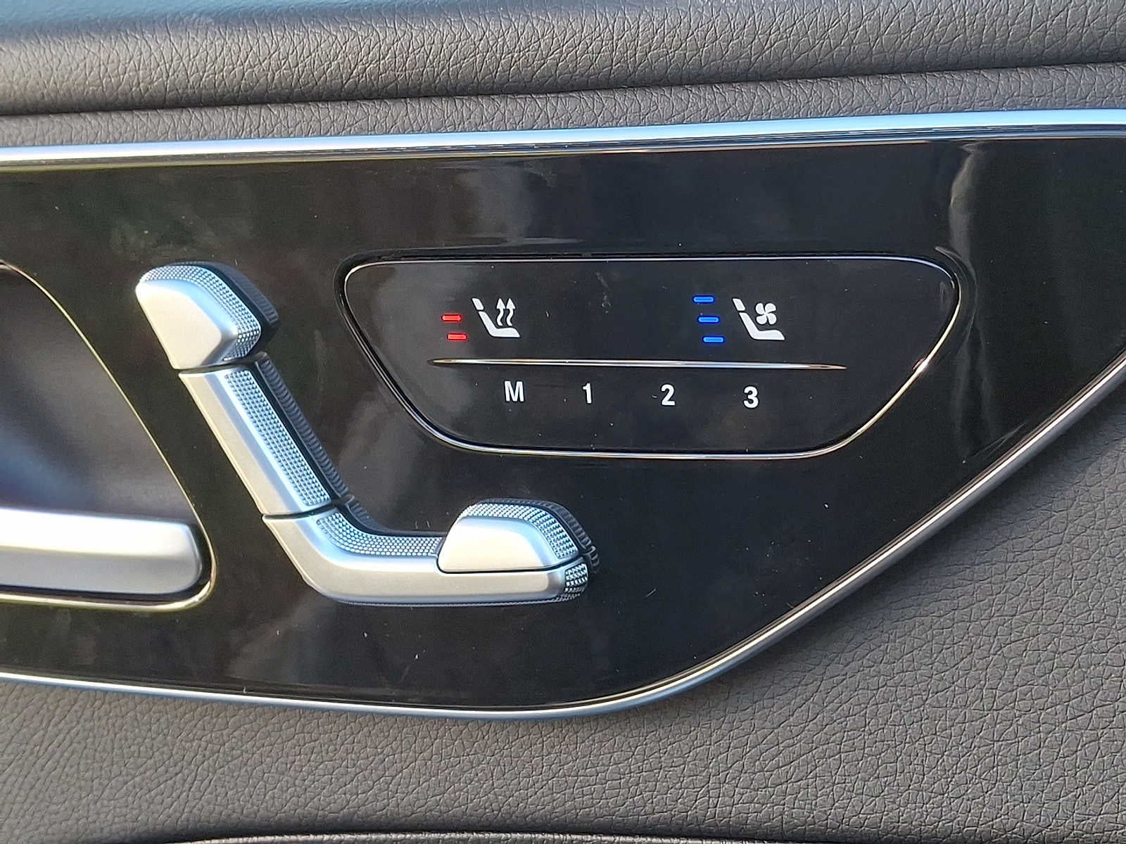 2025 Mercedes-Benz C-Class C 300 4MATIC® Sedan