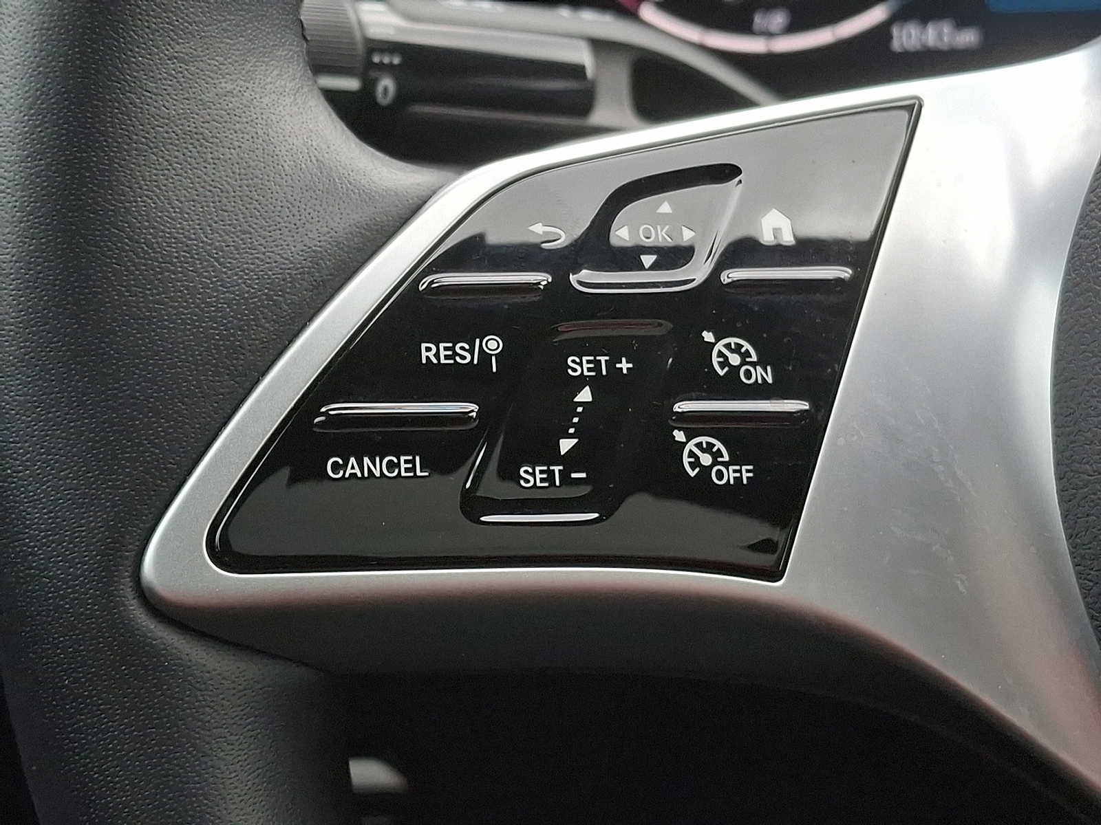 2025 Mercedes-Benz C-Class C 300 4MATIC® Sedan