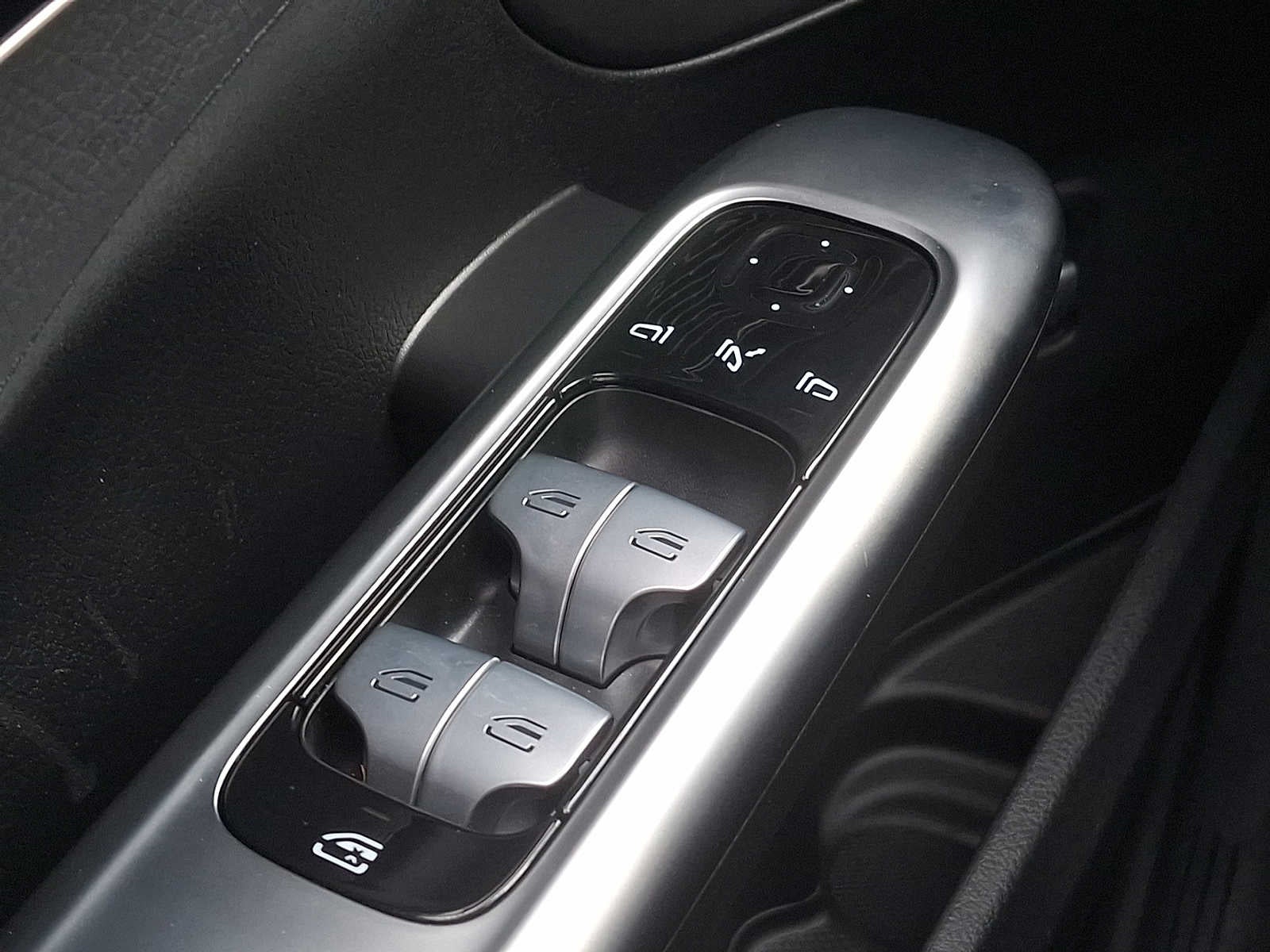 2025 Mercedes-Benz C-Class C 300 4MATIC® Sedan