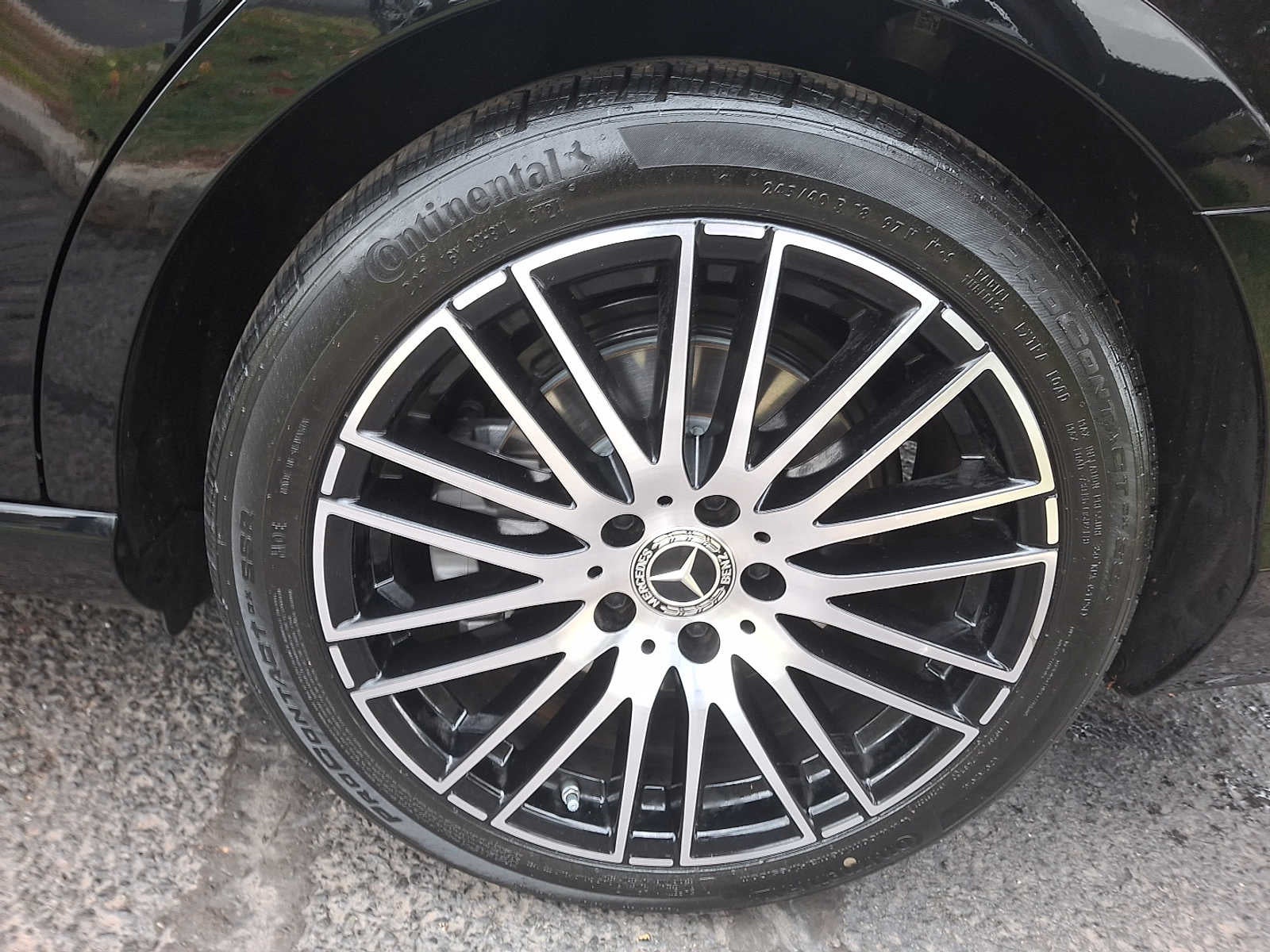 2025 Mercedes-Benz C-Class C 300 4MATIC® Sedan