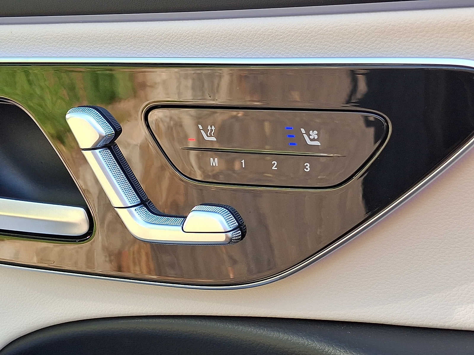 2025 Mercedes-Benz E-Class E 450 4MATIC® Sedan