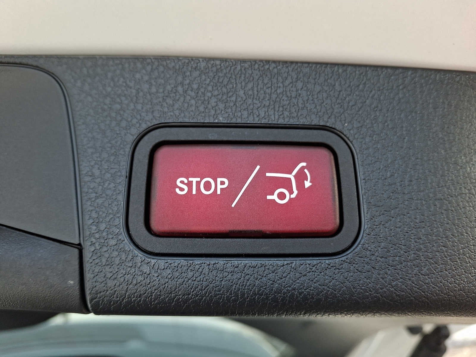 2026 Mercedes-Benz GLB GLB 250 4MATIC® SUV