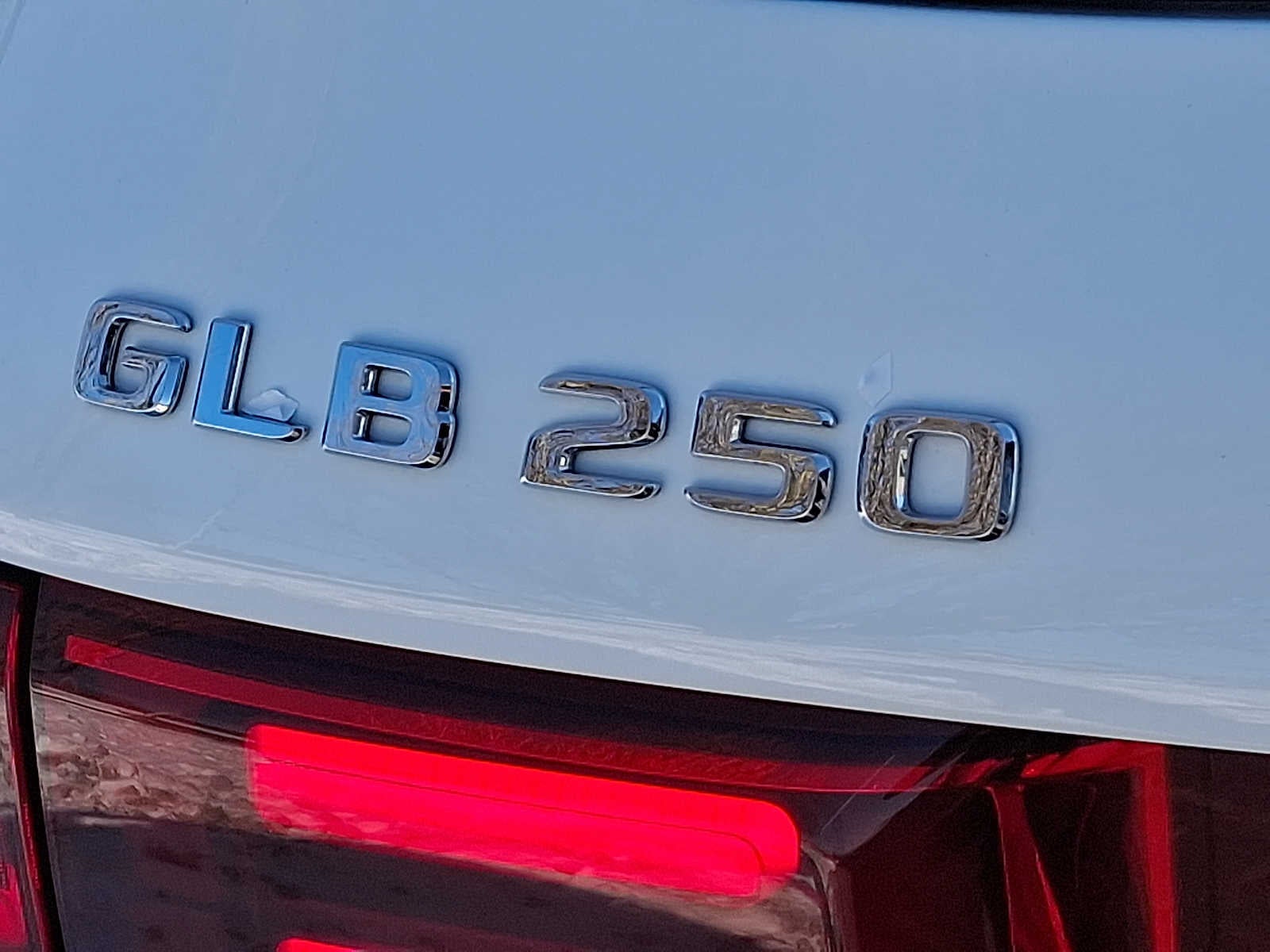 2026 Mercedes-Benz GLB GLB 250 4MATIC® SUV