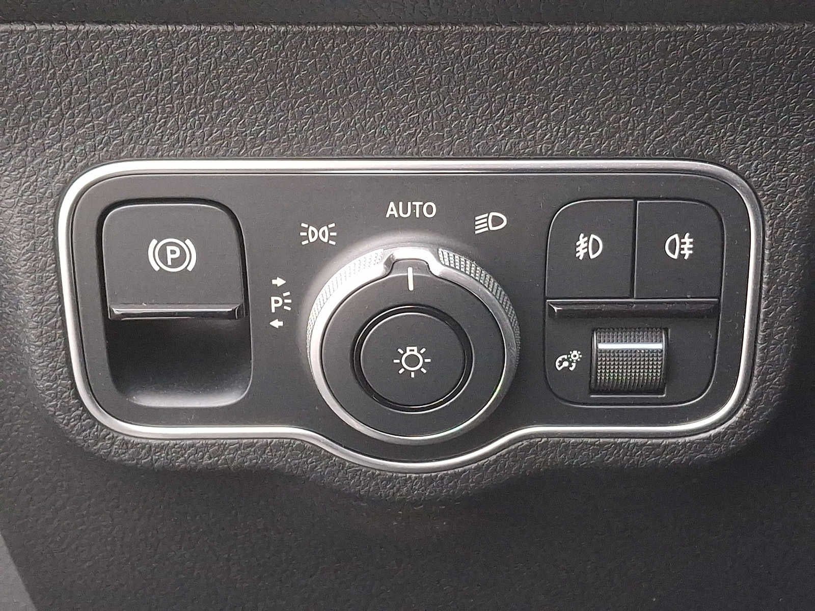 2026 Mercedes-Benz GLB GLB 250 4MATIC® SUV