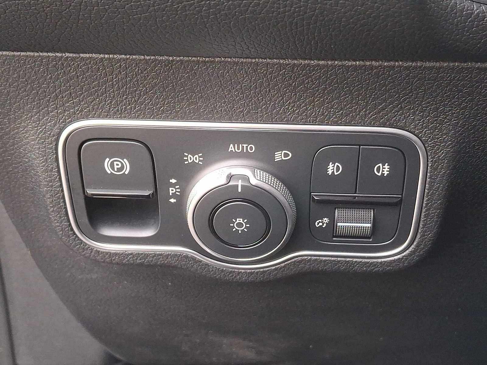 2026 Mercedes-Benz GLB GLB 250 4MATIC® SUV