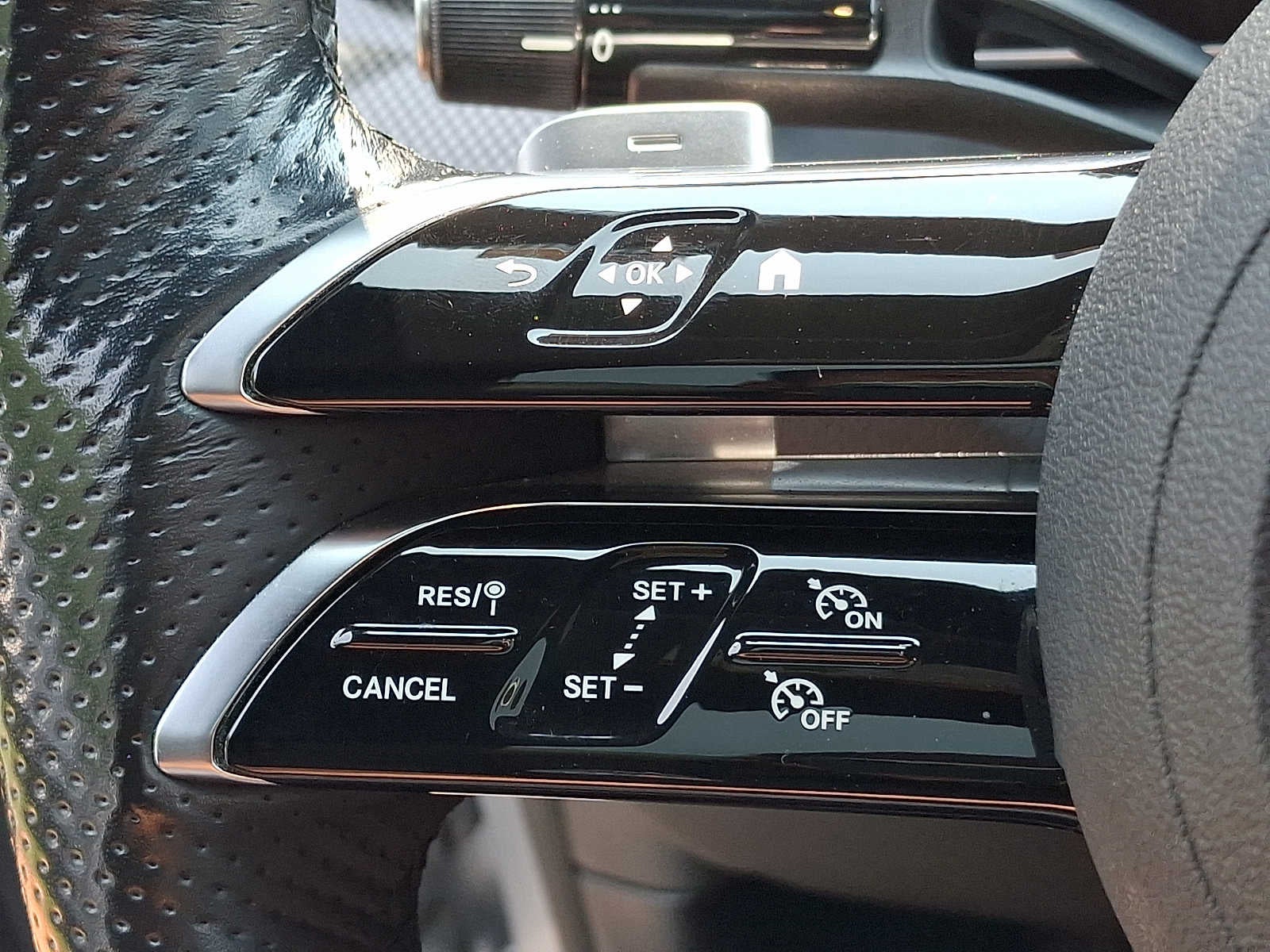 2024 Mercedes-Benz GLC GLC 300 4MATIC® Coupe