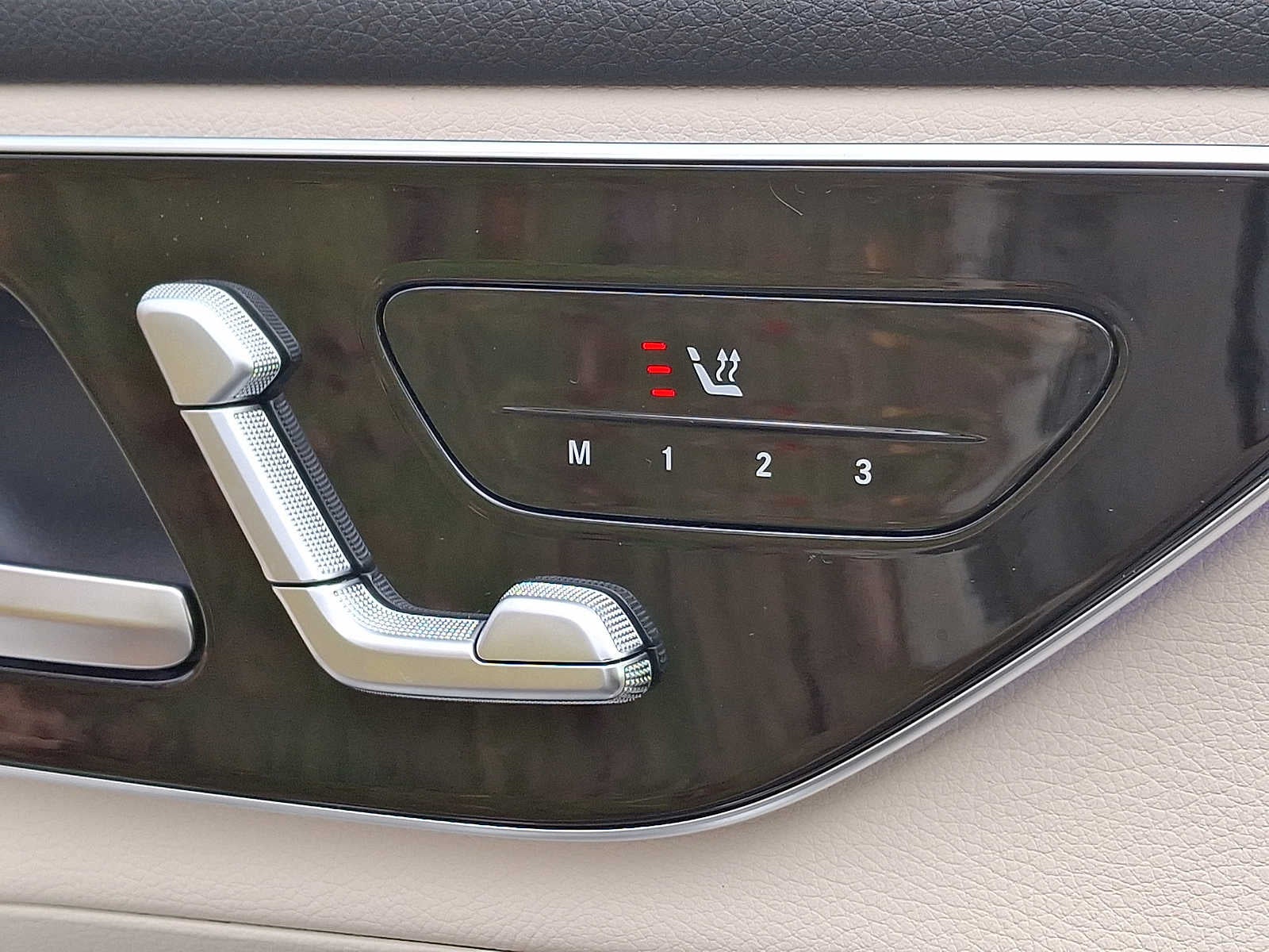 2025 Mercedes-Benz GLC GLC 300 4MATIC® SUV