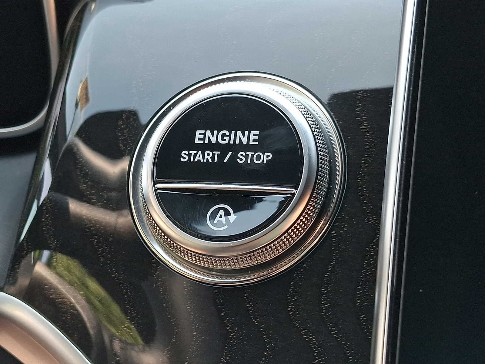 2025 Mercedes-Benz GLC GLC 300 4MATIC® SUV