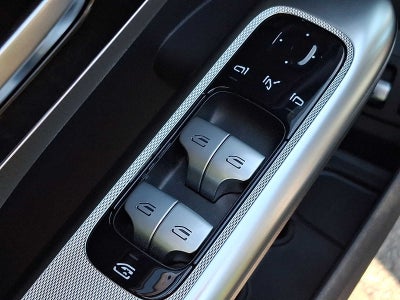 2025 Mercedes-Benz GLC GLC 350e 4MATIC® SUV
