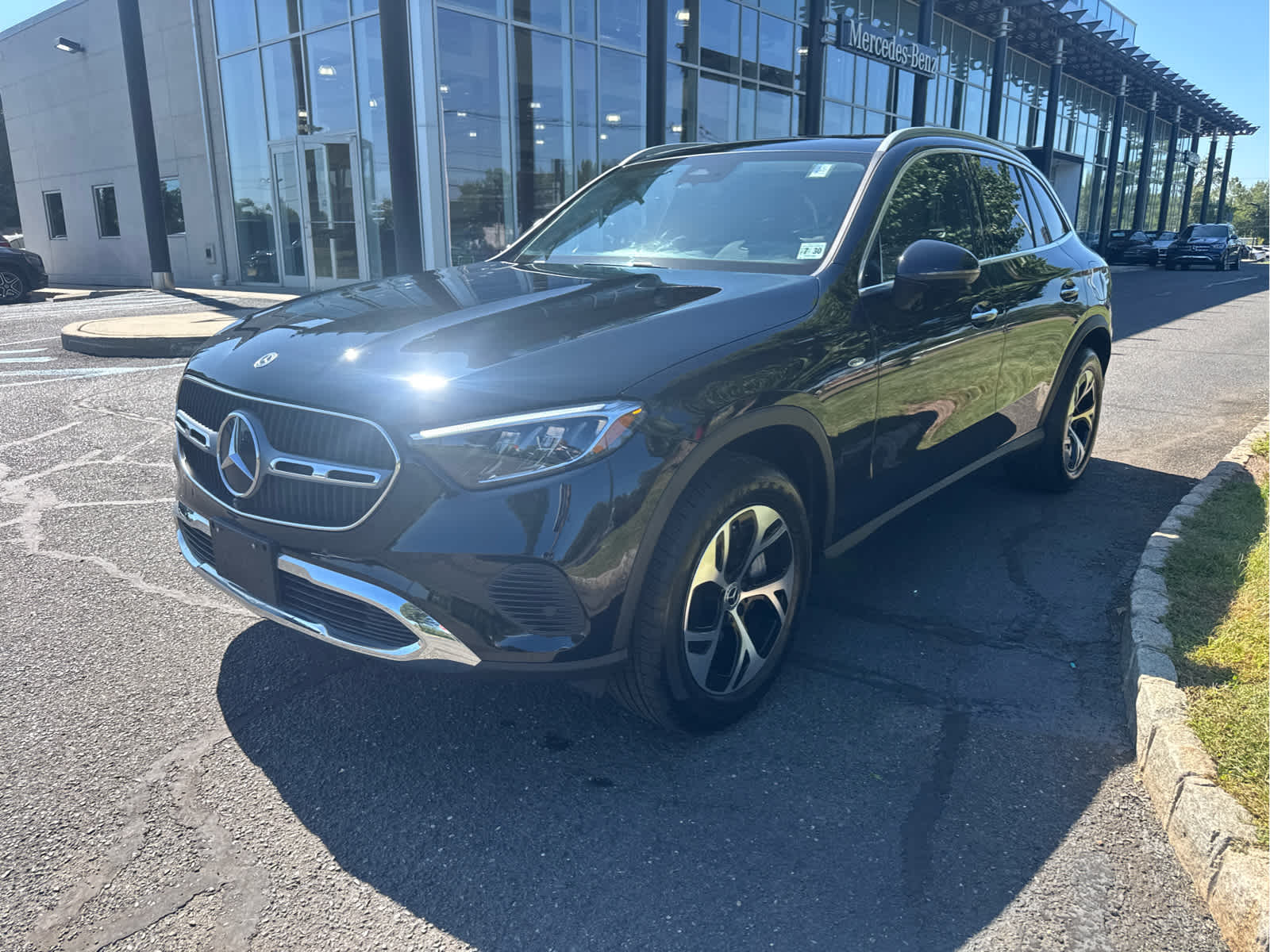 2025 Mercedes-Benz GLC GLC 350e 4MATIC® SUV