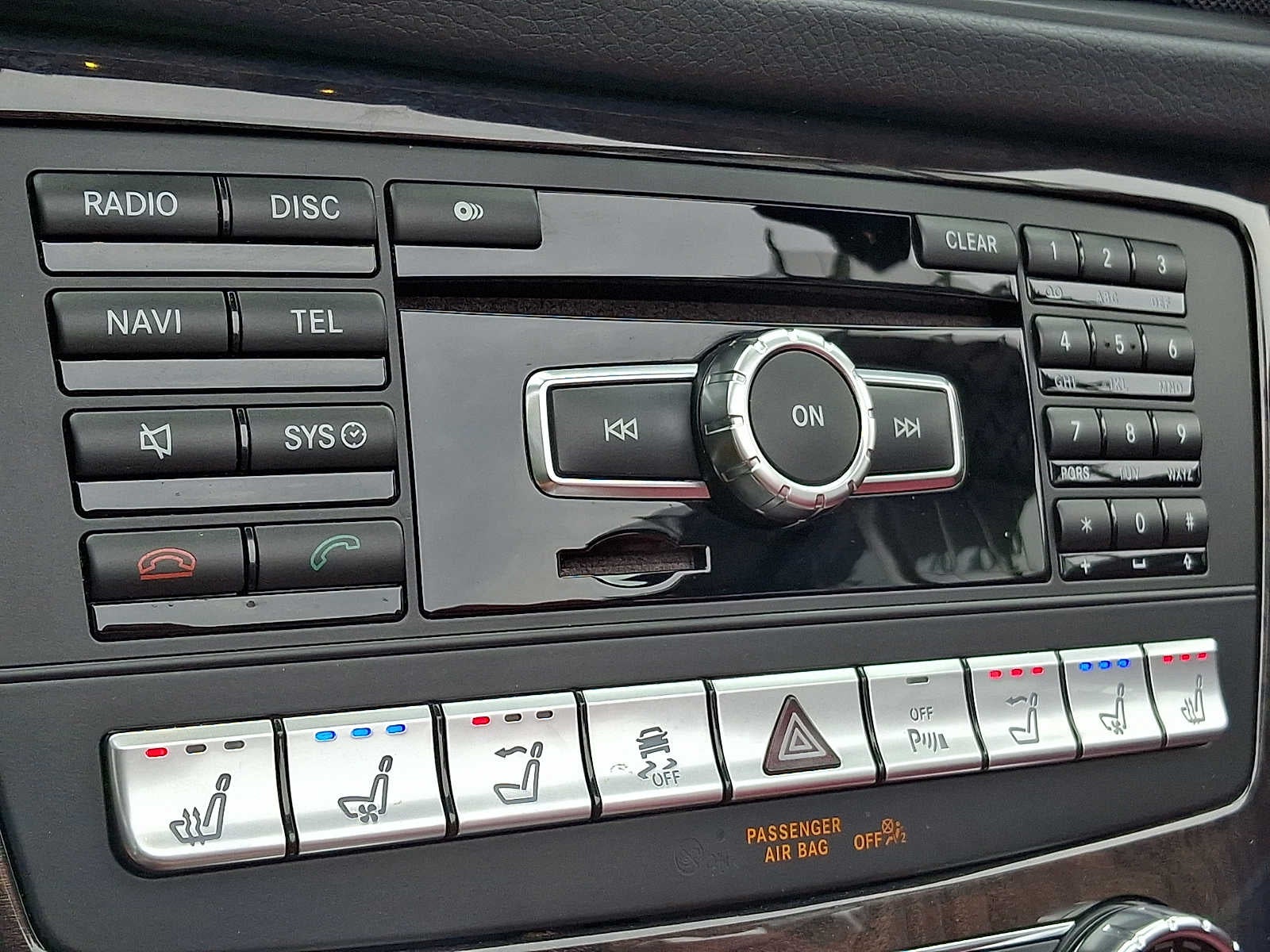 2014 Mercedes-Benz SL-Class 2dr Roadster SL 550