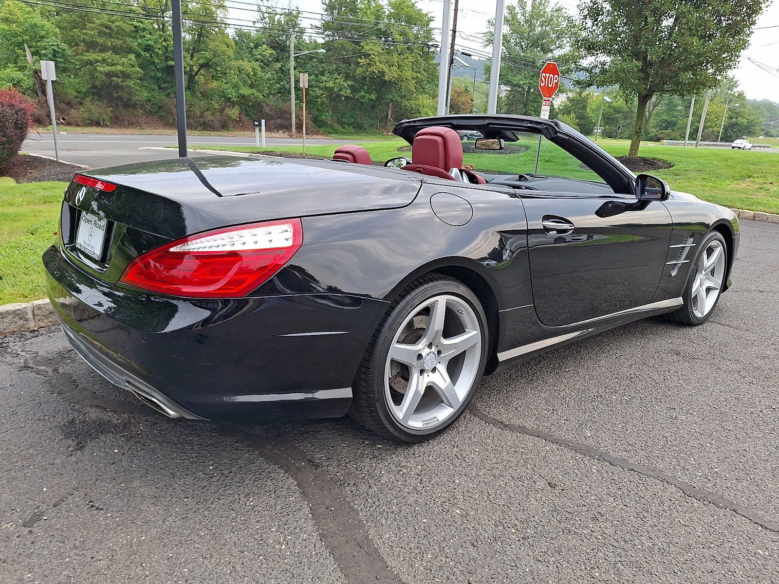 2014 Mercedes-Benz SL-Class 2dr Roadster SL 550