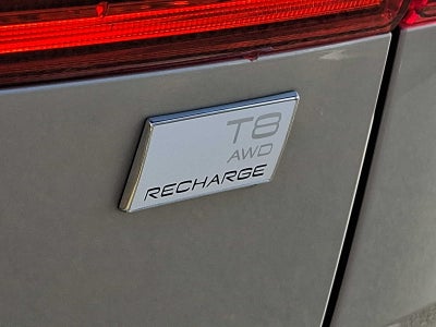 2024 Volvo XC60 Recharge Plug-In Hybrid T8 eAWD PHEV Ultimate Dark Theme