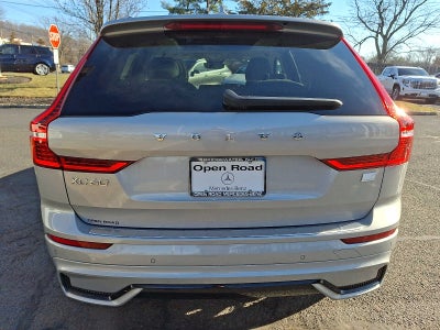 2024 Volvo XC60 Recharge Plug-In Hybrid T8 eAWD PHEV Ultimate Dark Theme