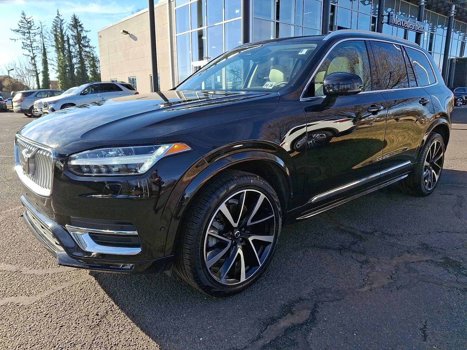 2024 Volvo XC90 B5 AWD Plus Bright Theme 7P