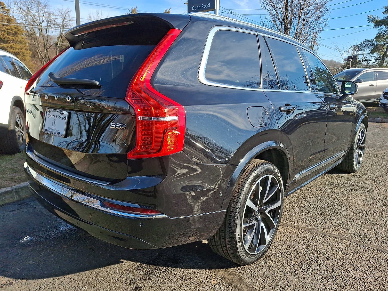 2024 Volvo XC90 B5 AWD Plus Bright Theme 7P