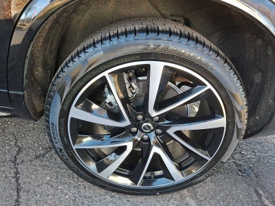 2024 Volvo XC90 B5 AWD Plus Bright Theme 7P